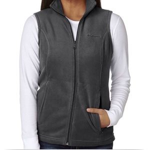 Columbia vest